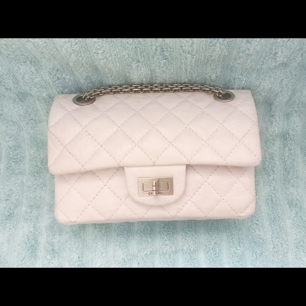 Chanel 2.55 mini 224